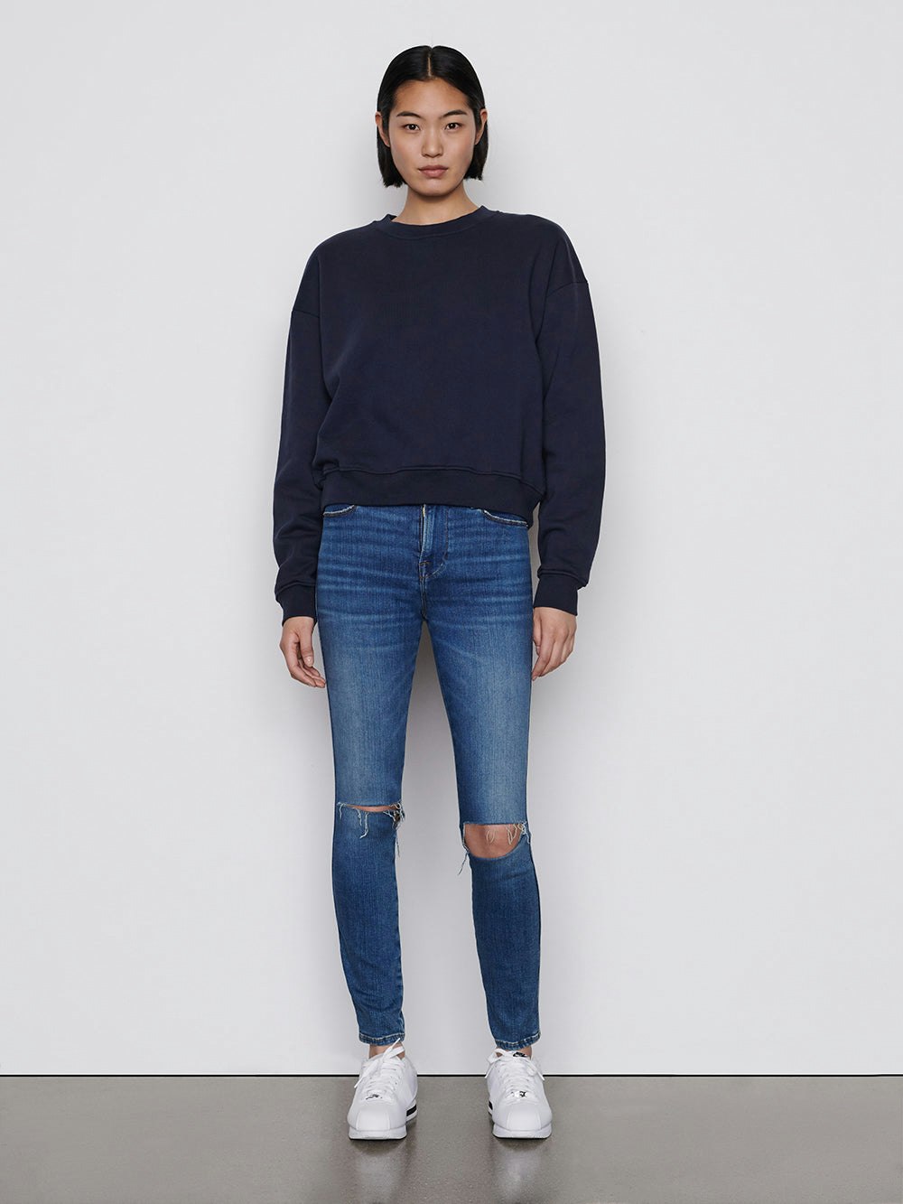 sweater full body view alt:hover
